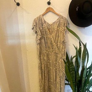NWT, Plus Curvy Size XL & 2XL, Womans Wrap Dress